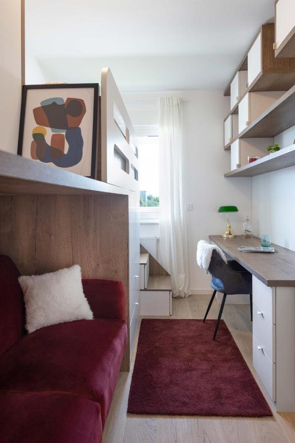 Stylish 2Bdr Apartment- Free Garage Zagreb Exterior photo